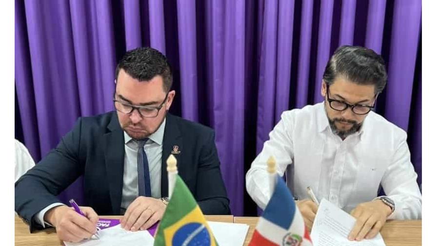 La Embajada Dominicana en Brasil y la Facop renuevan su Carta de Intenci&oacute;n