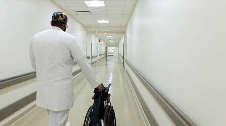 El Gobierno aumenta y concede pensiones a casi 800 servidores de salud en lo que va de a&ntilde;o