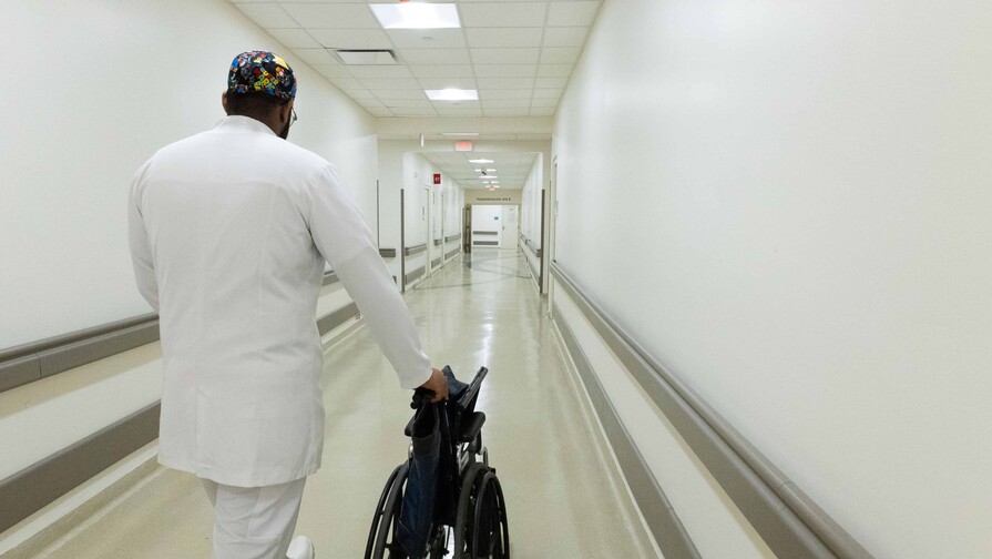 El Gobierno aumenta y concede pensiones a casi 800 servidores de salud en lo que va de a&ntilde;o