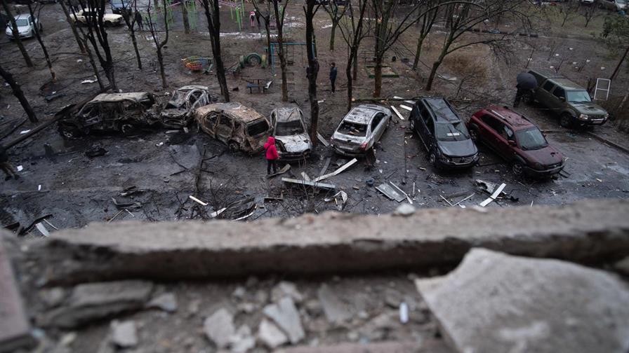 Rusia ataca infraestructura energ&eacute;tica, transporte y un aer&oacute;dromo en Ucrania