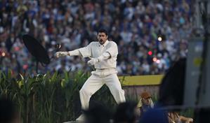 Bad Bunny monta la fiesta latina en el Super Bowl