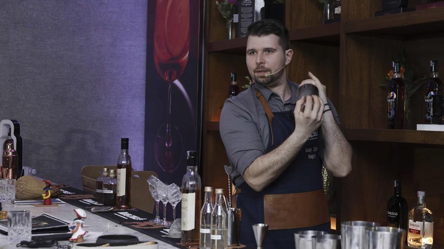 Concursante de Hungr&iacute;a gana el primer lugar del Barcel&oacute; Rumtenders Competition 2026