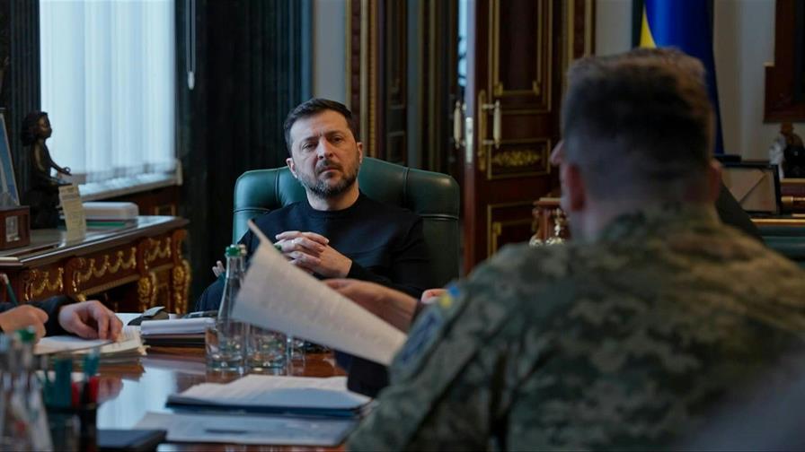 Zelenski acepta tercera reuni&oacute;n en EE. UU. la pr&oacute;xima semana a la espera de respuesta rusa