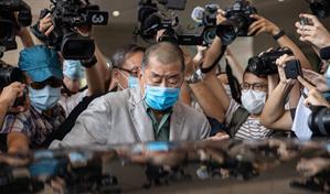 La condena a 20 a&ntilde;os al magnate hongkon&eacute;s Jimmy Lai sella el caso entre cr&iacute;ticas externas