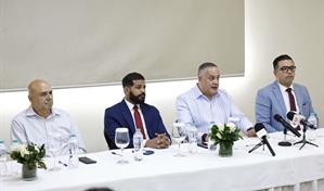 Abinader y EE. UU. gestionan contacto con Guinea para liberar piloto detenido desde diciembre