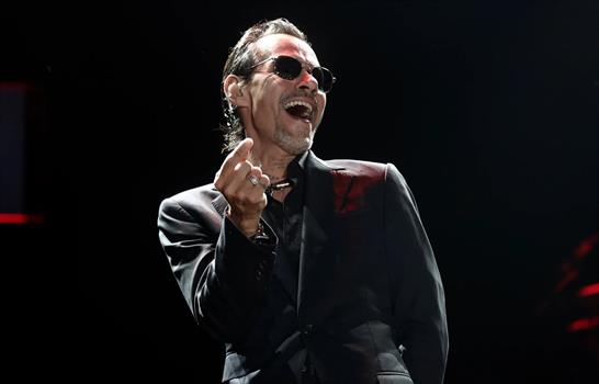 Marc Anthony se pronuncia sobre la pol&eacute;mica en la boda de Brooklyn Beckham