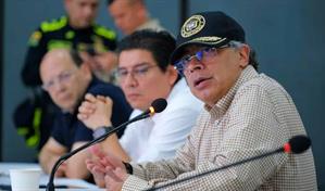 Presidente de Colombia asegura que escap&oacute; de un intento de asesinato