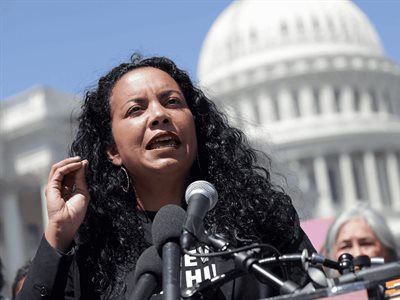 La dominicana Analilia Mejía más cerca de llegar al Congreso de EE. UU