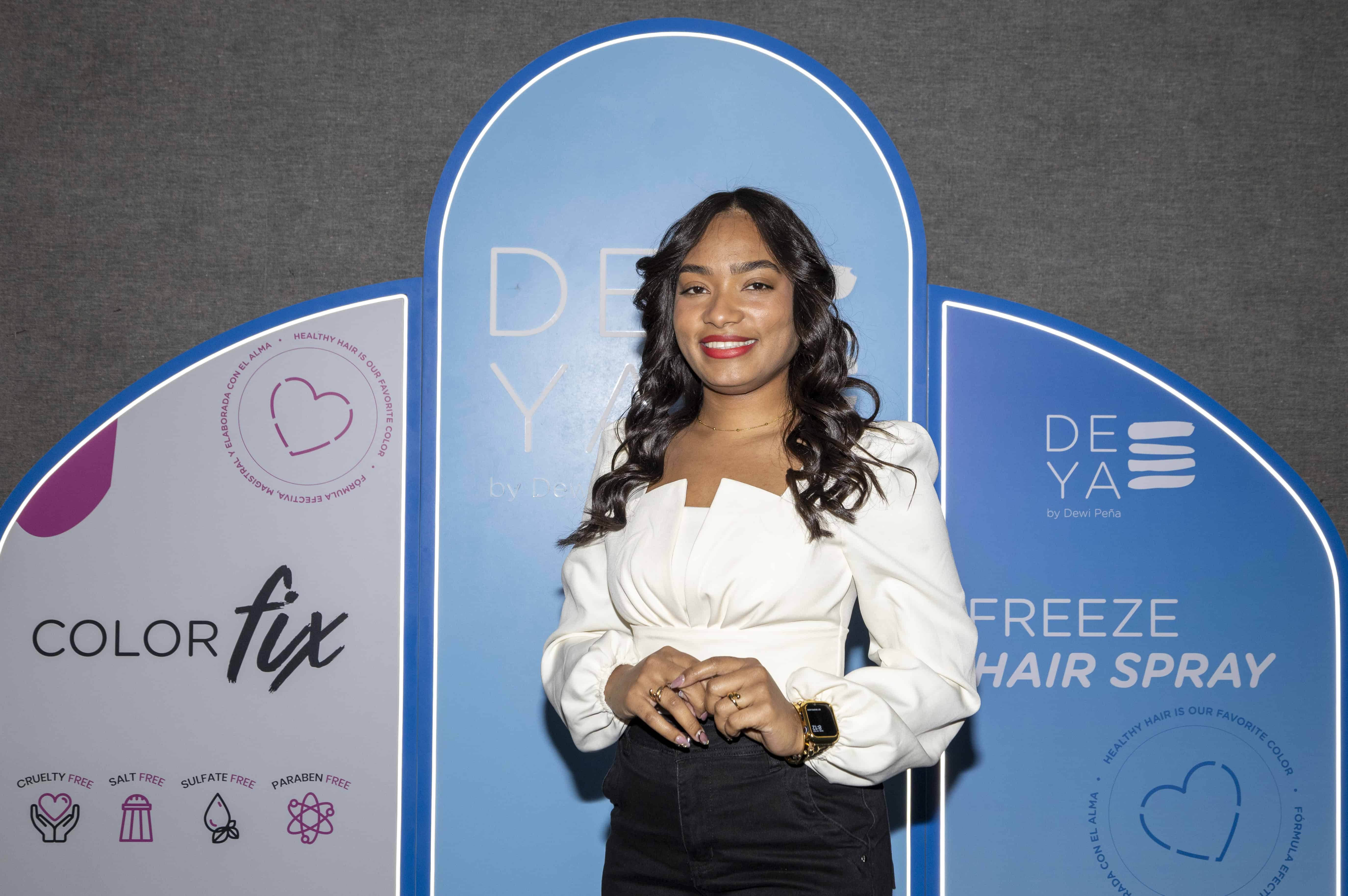 Yaneli Beltr&eacute; fue la modelo para probar el spray para combatir el frizz y agregar brillo. 