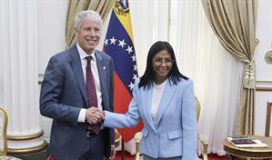 El secretario de Energ&iacute;a de EE. UU. sostiene reuni&oacute;n con Delcy Rodr&iacute;guez