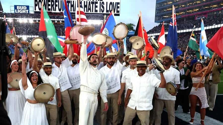 Bad Bunny resignific&oacute; el God Bless Am&eacute;rica para M&eacute;xico ante el odio de Trump