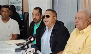 Conatra rechaza desalojo de empresa de transporte en Santiago y pide revisi&oacute;n de medida municipal