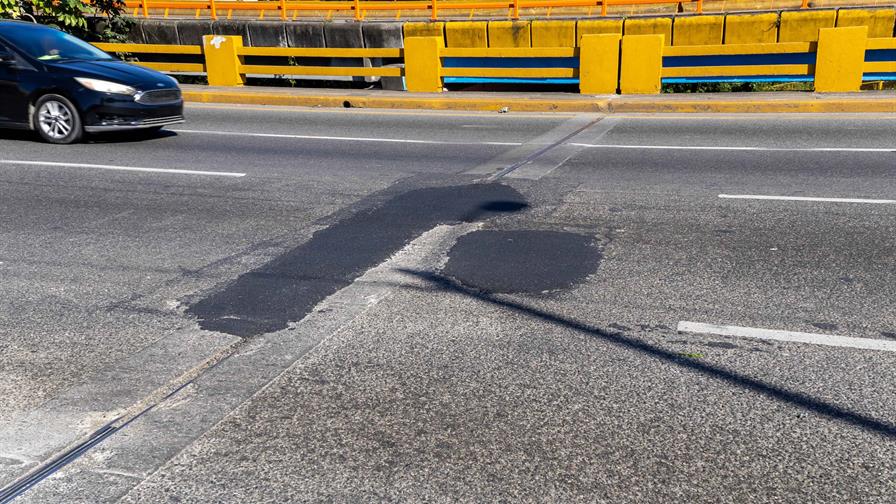 Bachean juntas del puente Duarte tras denuncia de Diario Libre