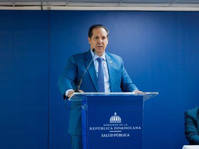 Ministro de Salud niega brote de VIH en el país