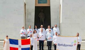 Refidomsa rinde honores a los Padres de la Patria