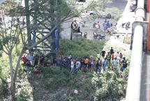 Buscan a motorista que cay&oacute; al r&iacute;o Isabela tras accidente m&uacute;ltiple en Villa Mella