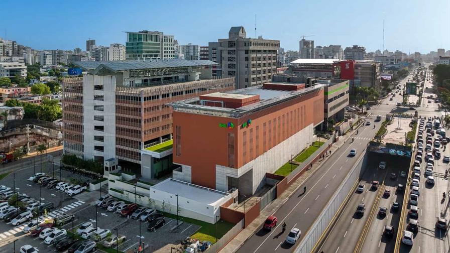 BHD introduce primeros contratos bancarios en formato audible para clientes con discapacidad visual