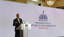 El presidente Luis Abinader afirma que el Metro es seguro y ser&aacute; el primero en probarlo