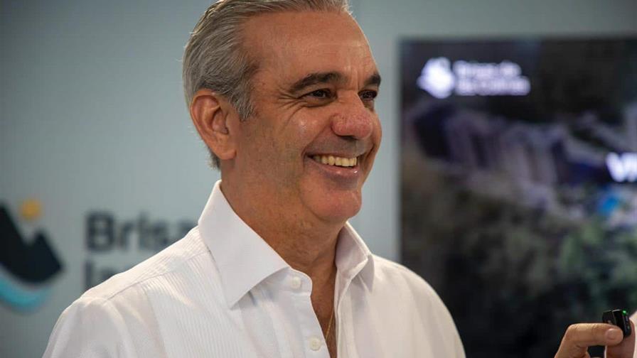 Abinader sostendr&aacute; reuniones con Trump, Macron y el presidente de Chile en marzo