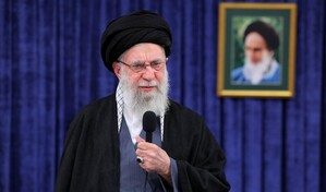 Trump confirma la muerte del l&iacute;der supremo iran&iacute;, Al&iacute; Jamenei