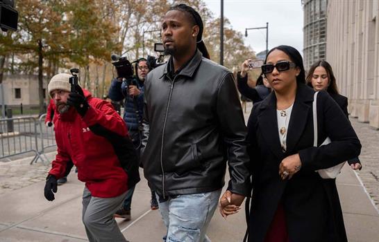 Luis Ortiz alega haber sido enga&ntilde;ado por Emmanuel Clase en trama de apuestas