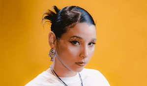 Merlis Camilo lanza su nuevo tema "Mil a&ntilde;os luz (Reimagined)"