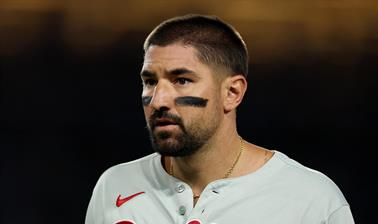 Los Filis de Filadelfia liberan a Nick Castellanos por llevar una cerveza al dugout