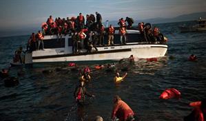 Al menos tres muertos tras naufragar una embarcaci&oacute;n con inmigrantes en la costa turca