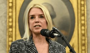 Trump elogia a su fiscal general por defenderlo en contenciosa audiencia sobre Epstein