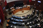 Senado mexicano aprueba reducción gradual de jornada laboral a 40 horas a la semana