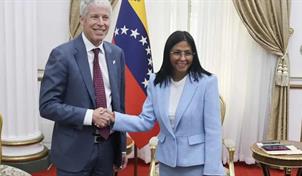 Caracas y Washington sellan acuerdo energ&eacute;tico a largo plazo en hist&oacute;rica visita de EE. UU.