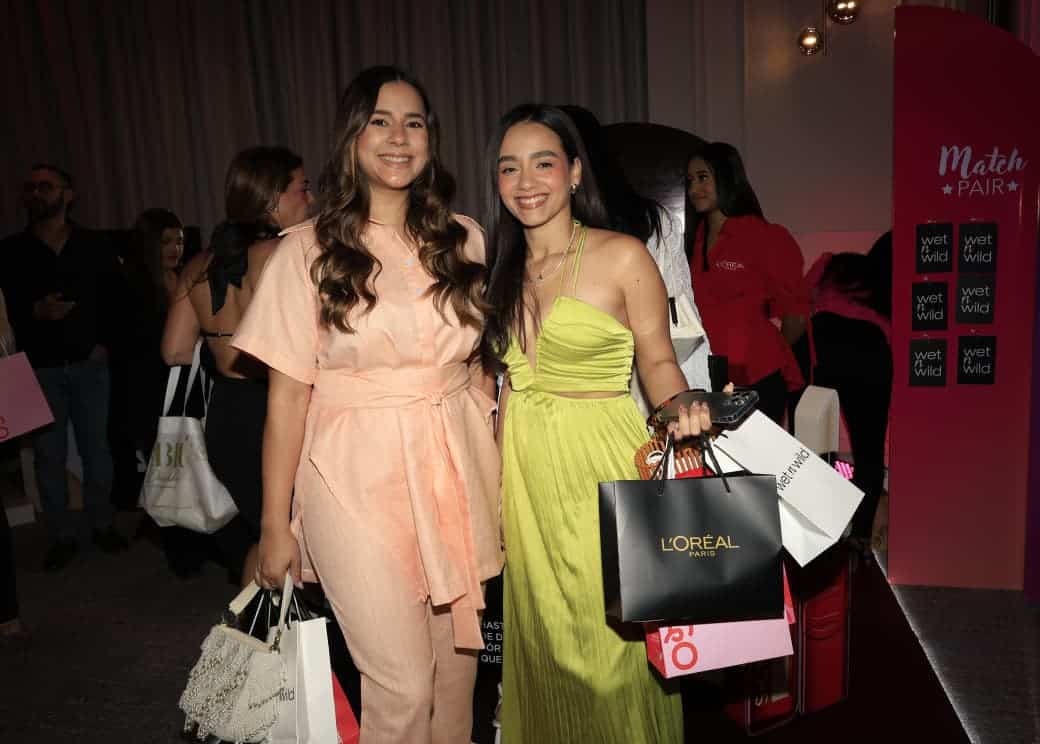 Arlyne Medina y Arlette Ferreira.