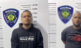 Dos hombres son apresados luego de tirotear una patrulla policial en Santiago
