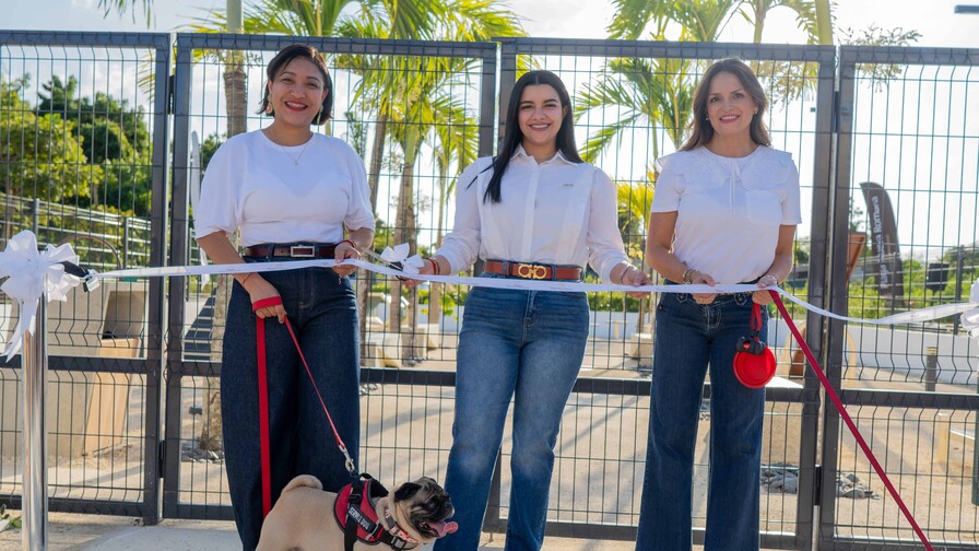 Playa Nueva Romana inaugura su primer parque canino: The Paw Zone Playa Nueva Romana inaugura su primer parque canino: The Paw Zone