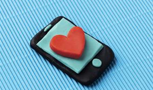 El amor sin algoritmo: solteros exploran nuevas formas de buscar pareja fuera de las apps