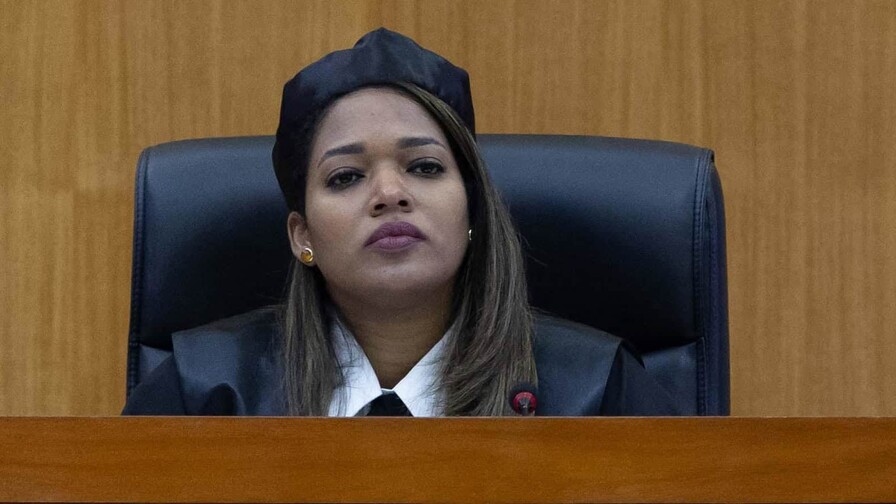 Problemas logísticos retrasan decisión sobre envío a juicio de exministros acusados de corrupción Problemas logísticos retrasan decisión sobre envío a juicio de exministros acusados de corrupción