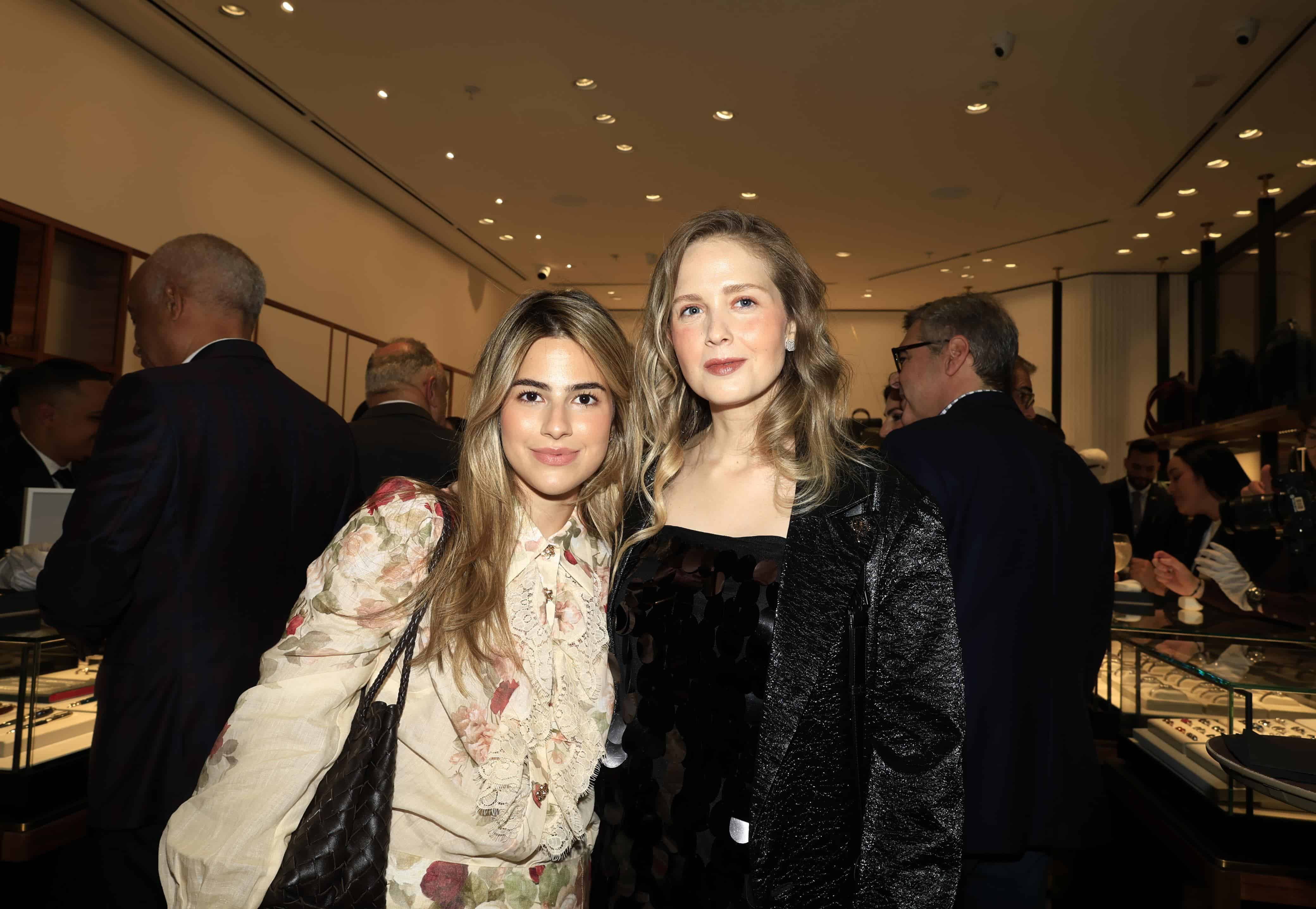 Paulina Prazmowski Estephania Holsteinson.