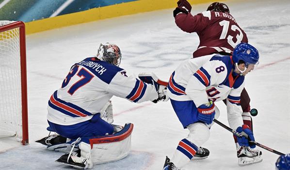 Los favoritos Canad&aacute; y EEUU empiezan bien en el torneo ol&iacute;mpico de hockey