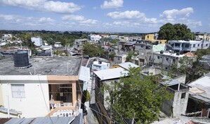 El sector Los Mina bajo operativos migratorios tras muerte de adolescente