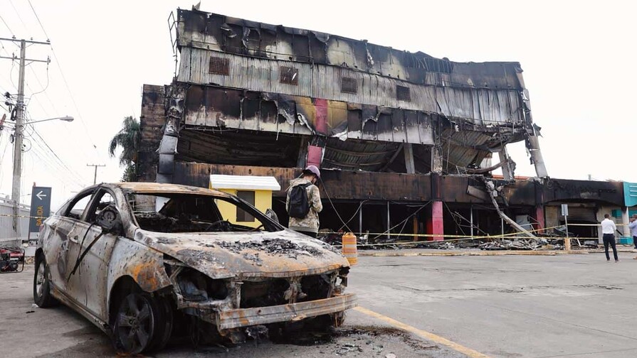 Payless confirma cierre temporal de su sucursal en Villa Mella tras incendio