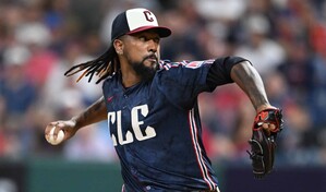 Tira una piedra al primer gallo: El c&oacute;digo secreto de Emmanuel Clase en una trama de apuestas