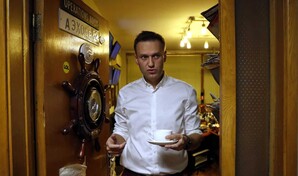 Navalni muri&oacute; envenenado con una toxina letal presente en ranas venenosas