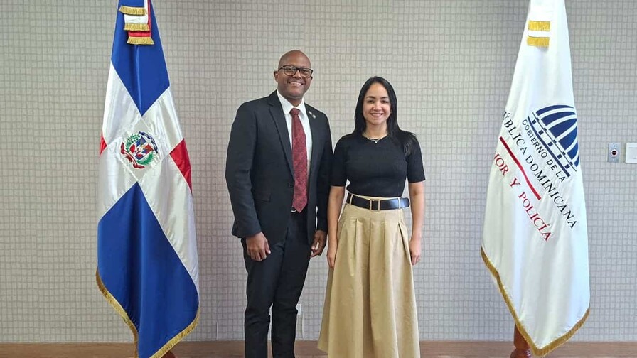 CMD suspende marcha al Palacio Policial tras reuni&oacute;n con la ministra Faride Raful