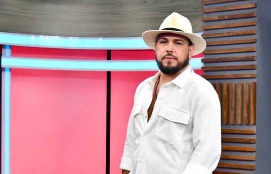 El artista Sacha estrena "Se vende medio coraz&oacute;n" por el D&iacute;a del Amor y la Amistad