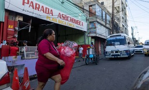 Ventas por San Valent&iacute;n dinamizan el comercio en la Duarte