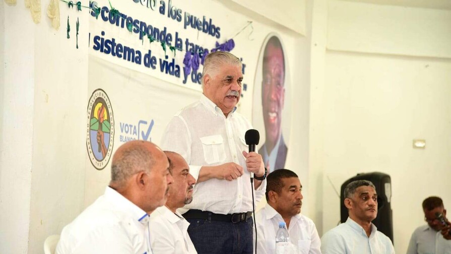 Miguel Vargas dice autosuficiencia alimentaria del país bajó a 70 % y depende de importaciones Miguel Vargas dice autosuficiencia alimentaria del país bajó a 70 % y depende de importaciones