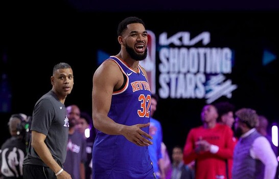 Los Knicks tumban a Celtics y mantienen la pelea por segundo lugar del Este; Towns anota. 16