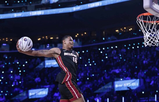 Video | Keshad Johnson se corona Rey del Slam Dunk Contest