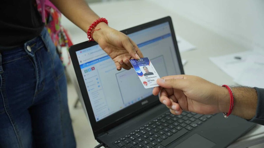 La UASD inicia proceso de carnetizaci&oacute;n para estudiantes y docentes en la sede central