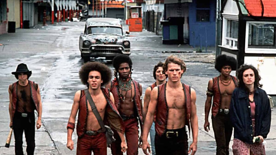 "The Warriors", una odisea urbana que convirtió la noche de Nueva York en leyenda "The Warriors", una odisea urbana que convirtió la noche de Nueva York en leyenda